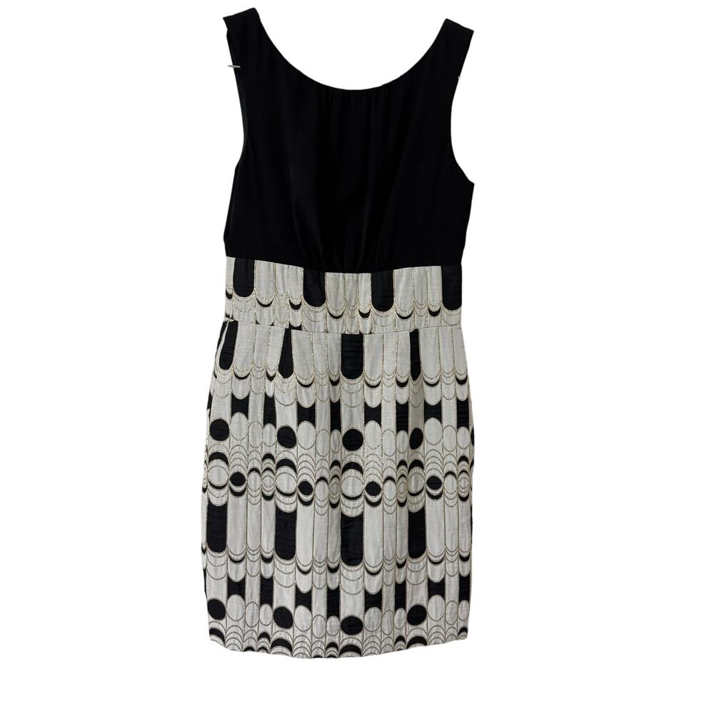 Trina Turk Sleeveless Sheath‎ Dress Gold Accents Size 6